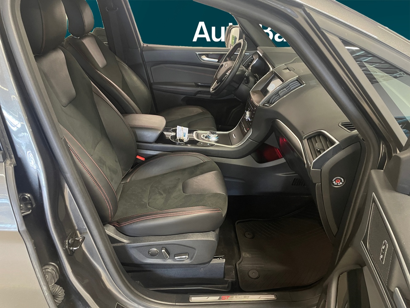 Ford S-MAX vaihtoauto