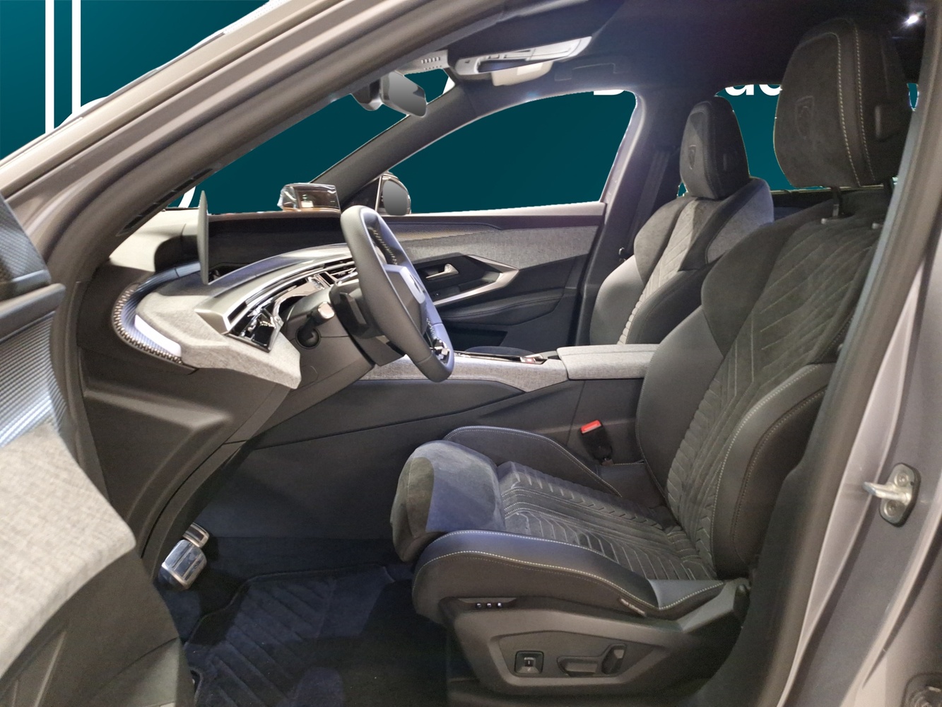 Peugeot E-5008 vaihtoauto