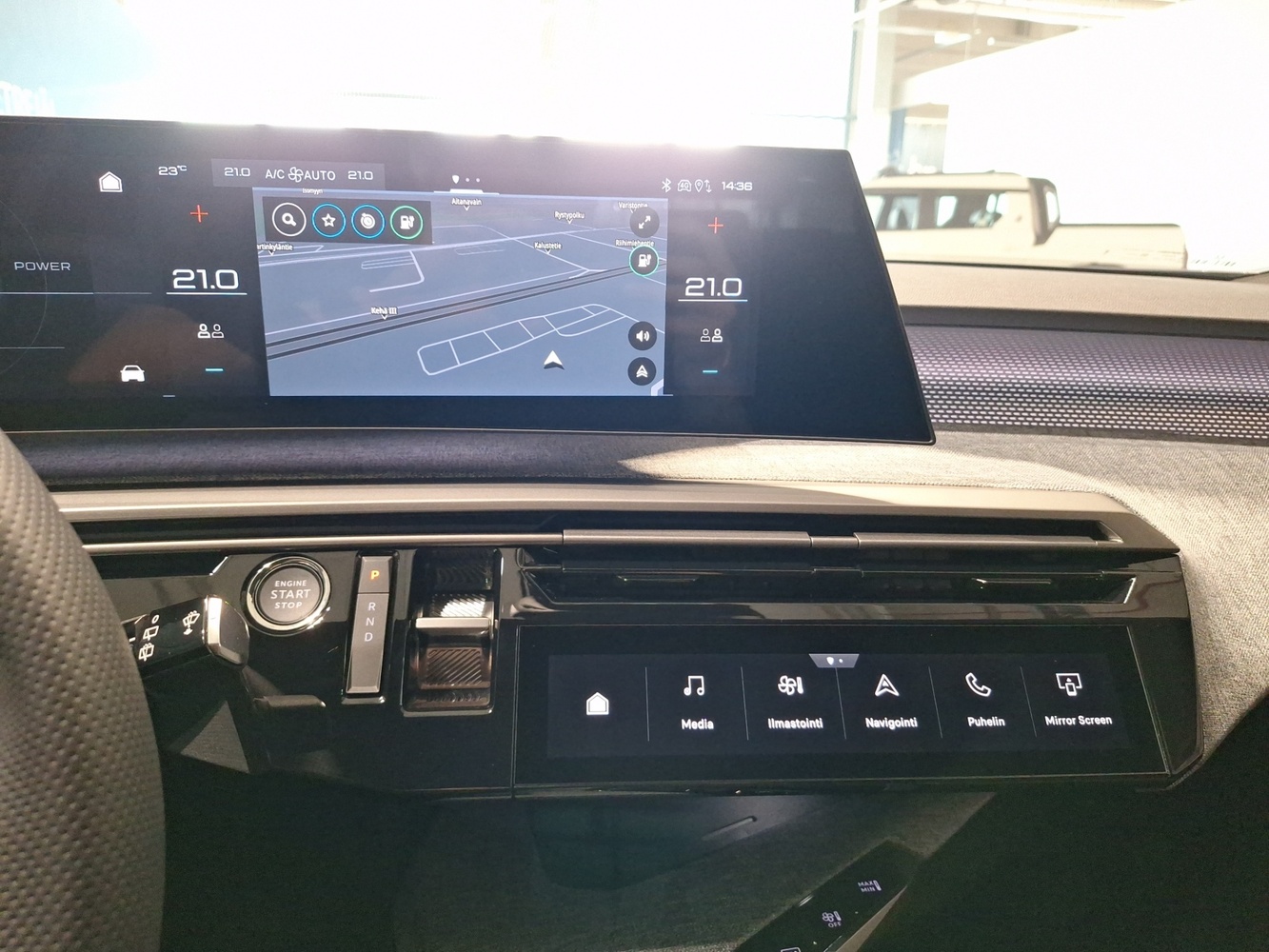 Peugeot E-5008 vaihtoauto