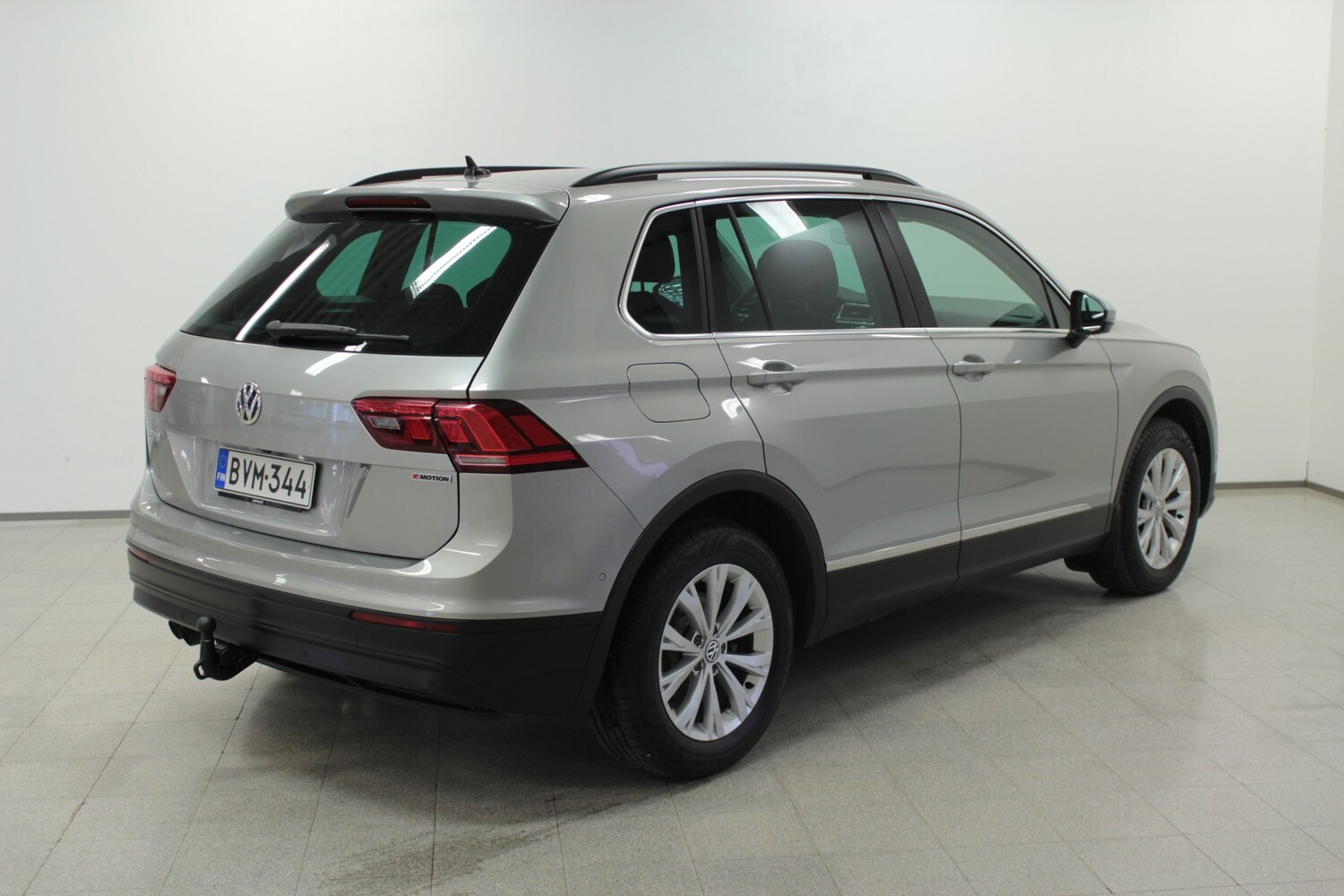 Volkswagen Tiguan vaihtoauto