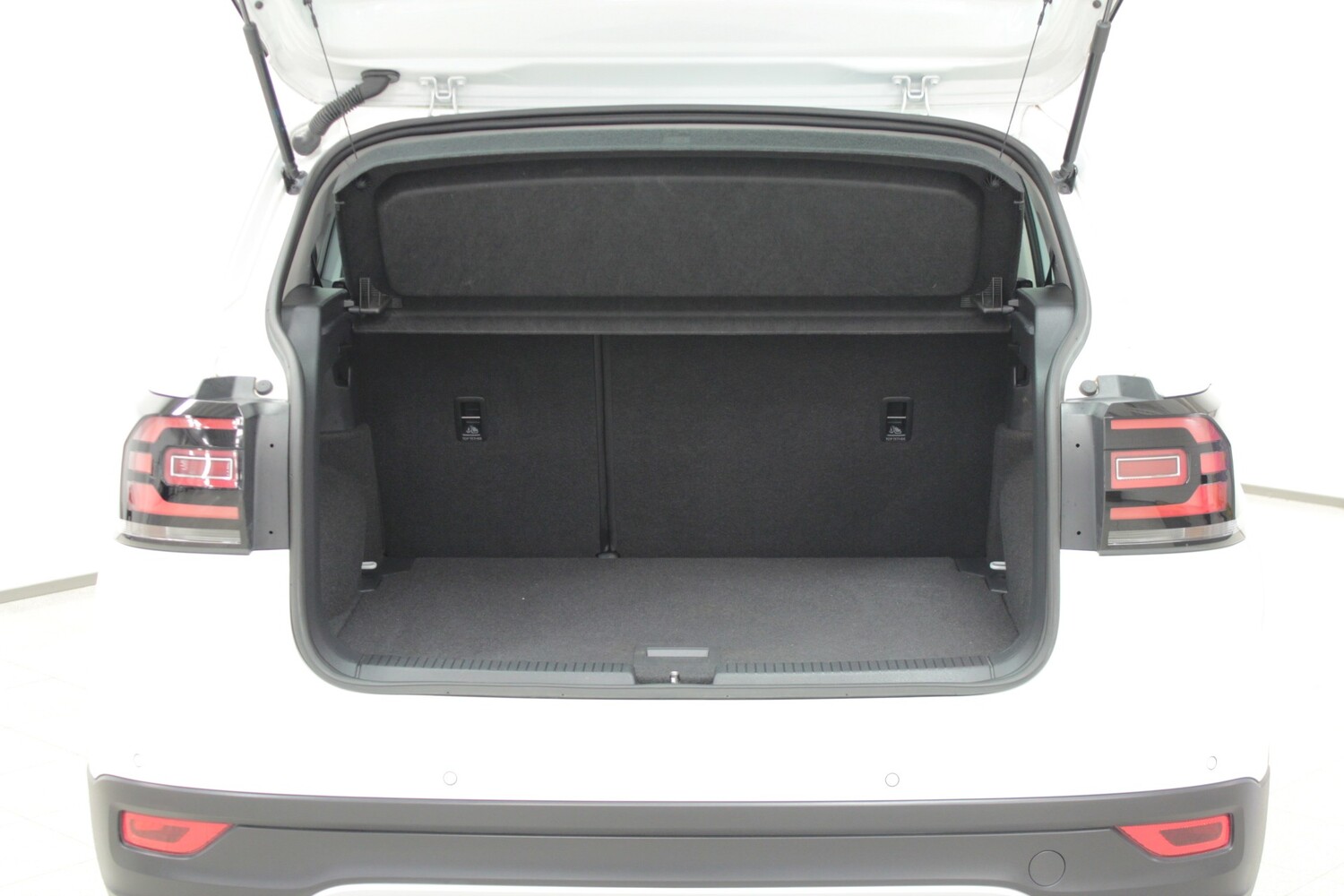 Volkswagen T-Cross vaihtoauto
