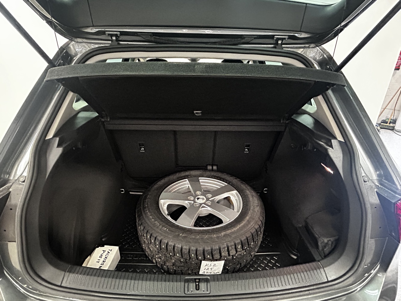 Volkswagen Tiguan vaihtoauto