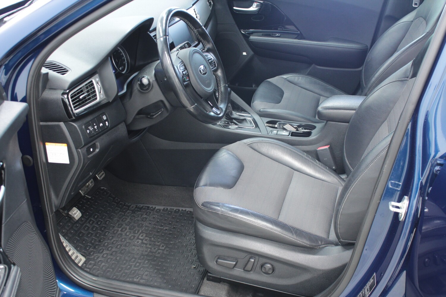 Kia Niro vaihtoauto