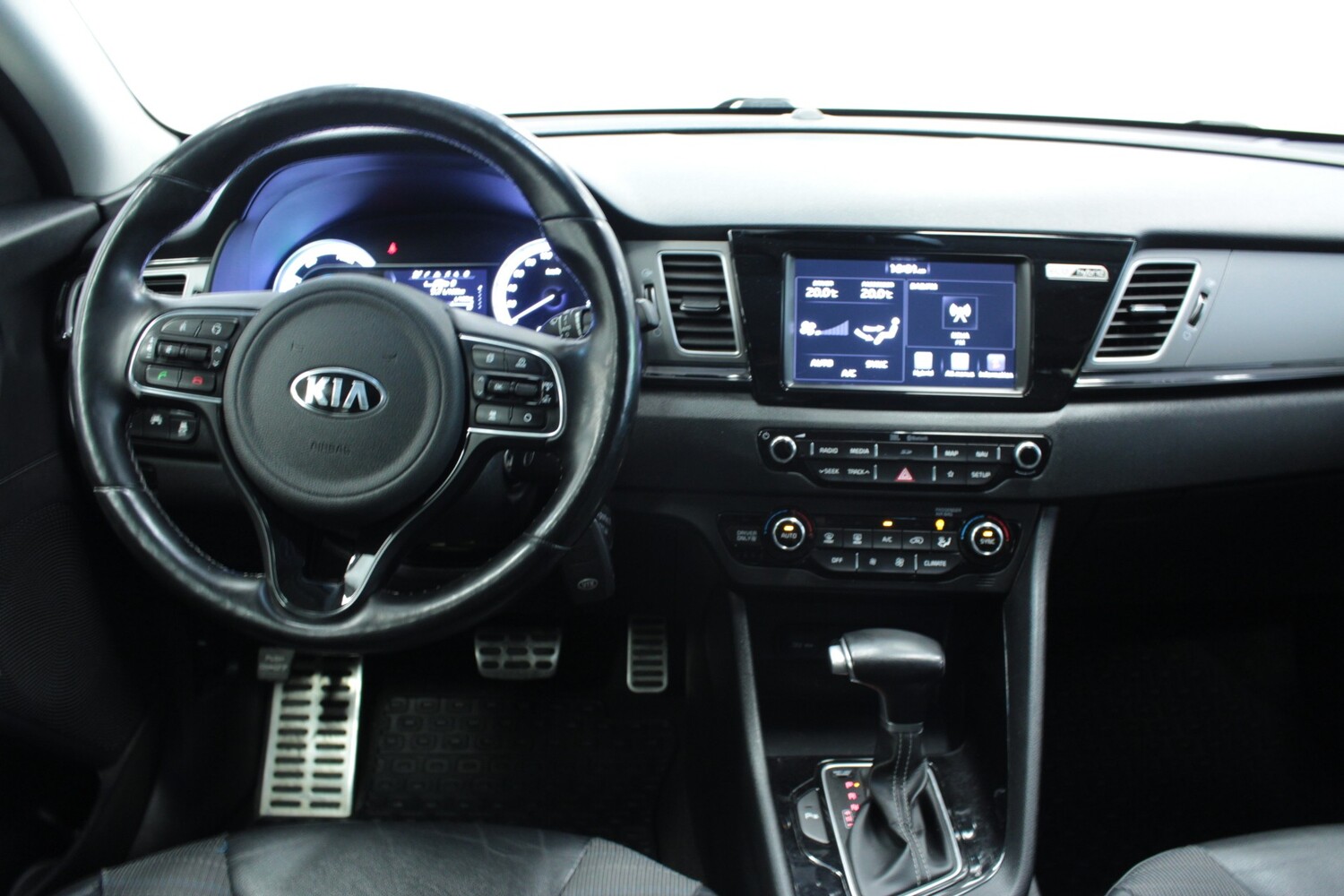 Kia Niro vaihtoauto
