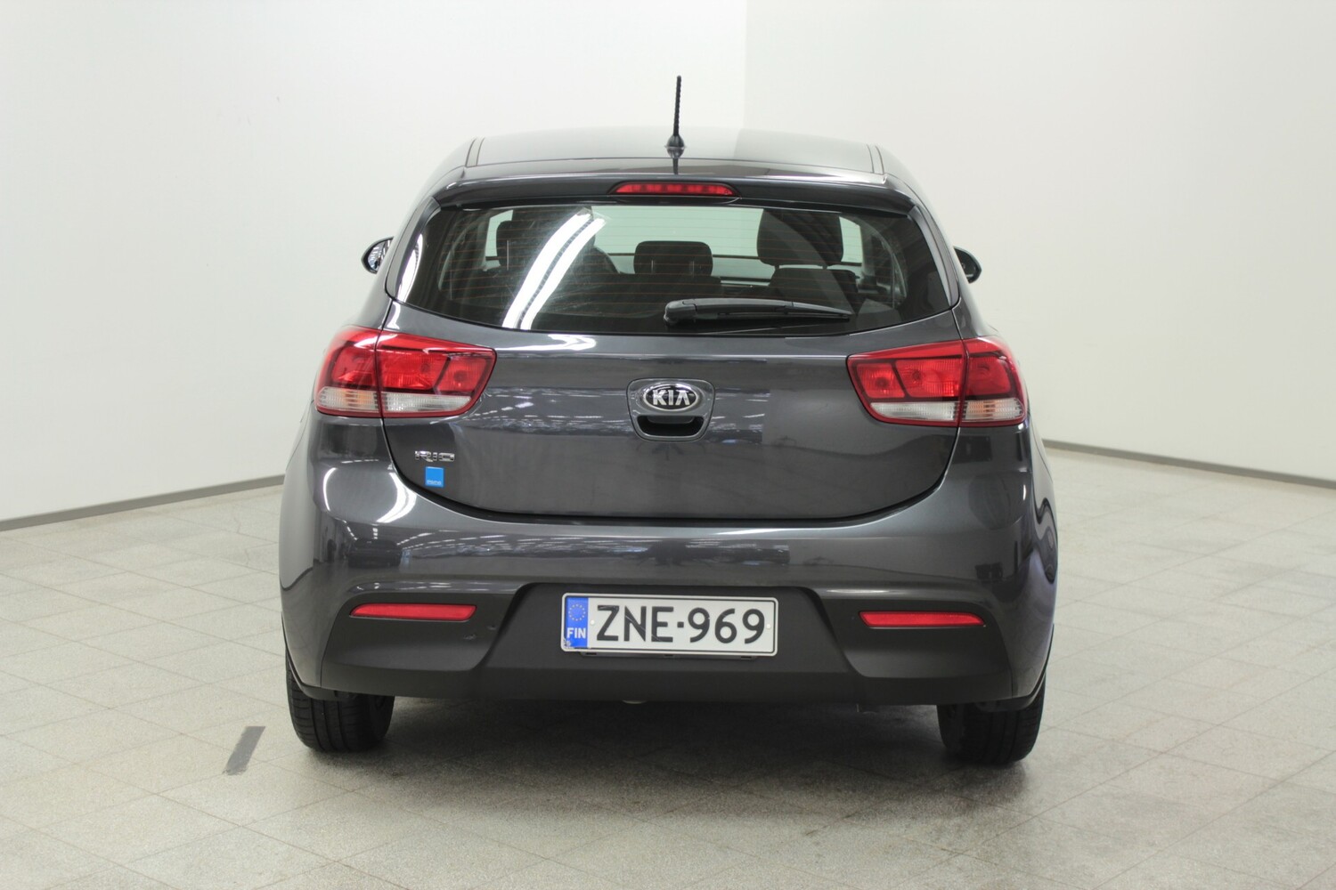 Kia Rio vaihtoauto