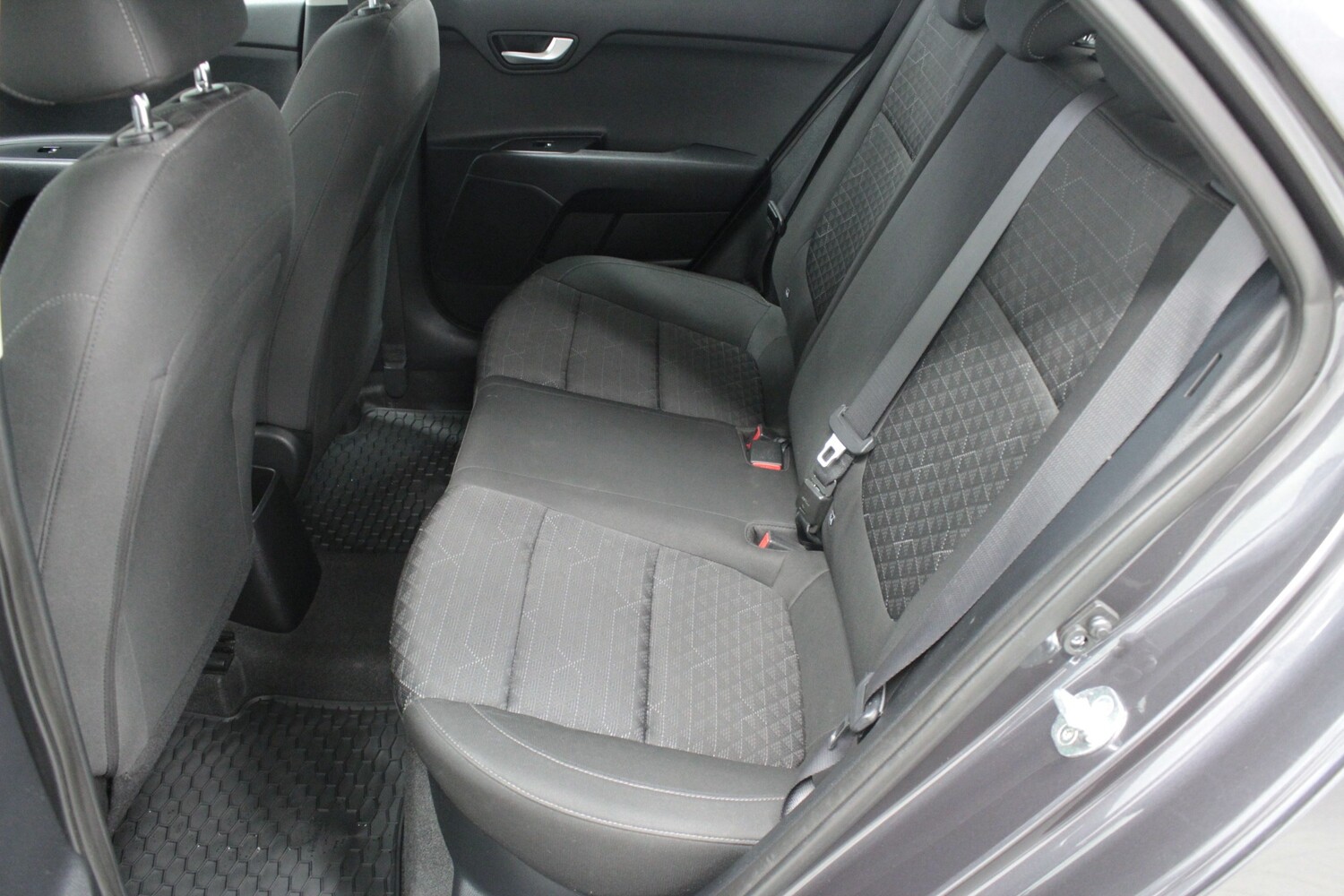 Kia Rio vaihtoauto