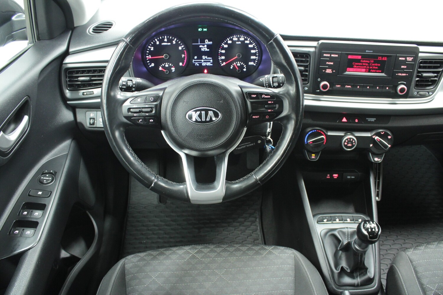 Kia Rio vaihtoauto