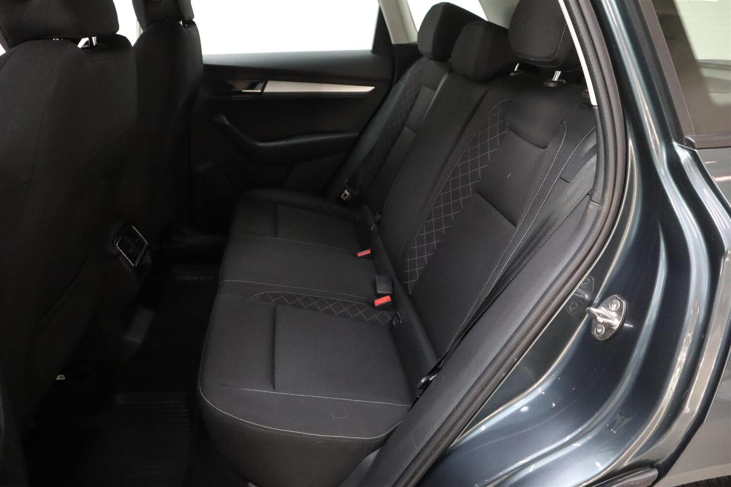 Skoda Karoq vaihtoauto