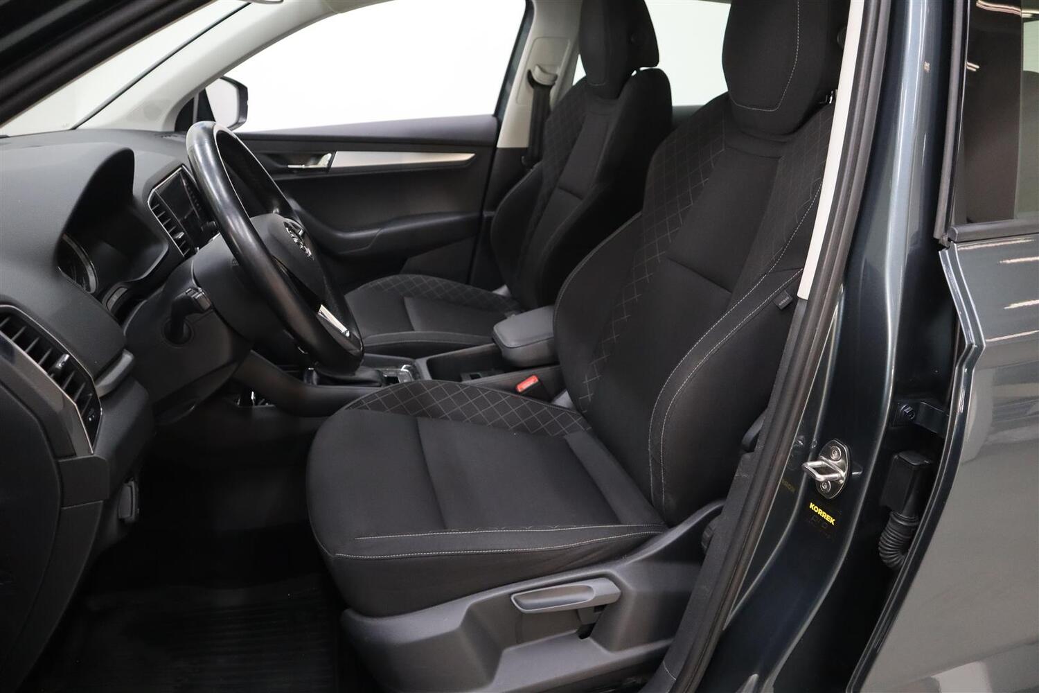 Skoda Karoq vaihtoauto