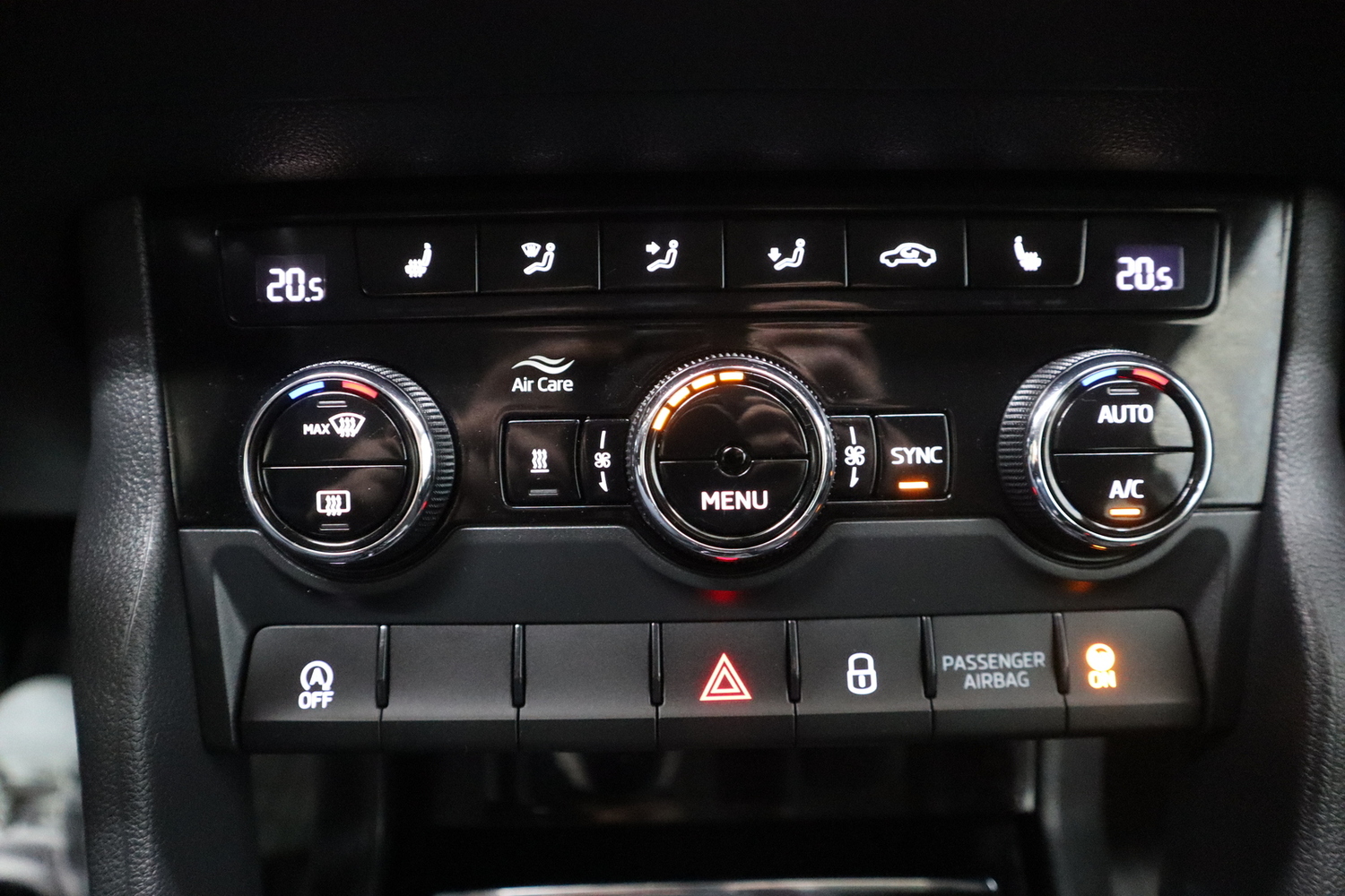 Skoda Karoq vaihtoauto