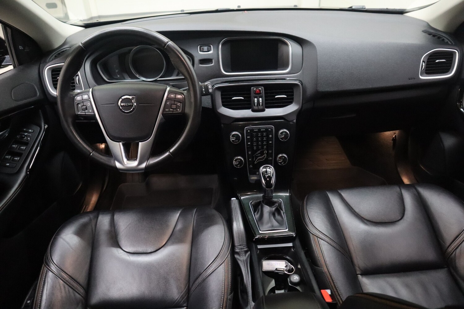 Volvo V40 Cross Country vaihtoauto