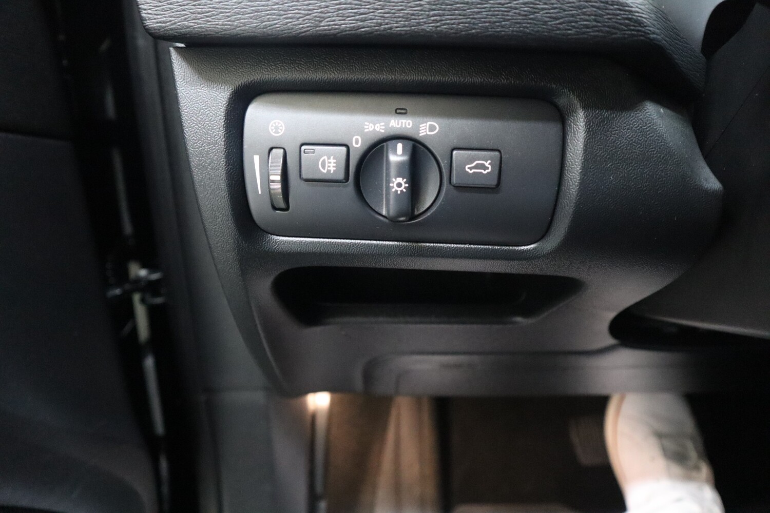 Volvo V40 Cross Country vaihtoauto
