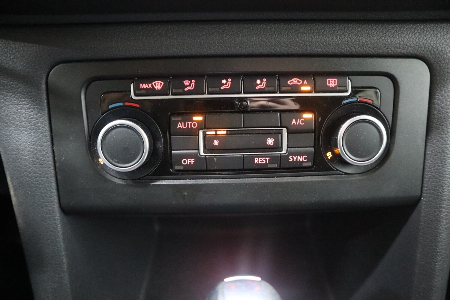 Volkswagen Amarok vaihtoauto