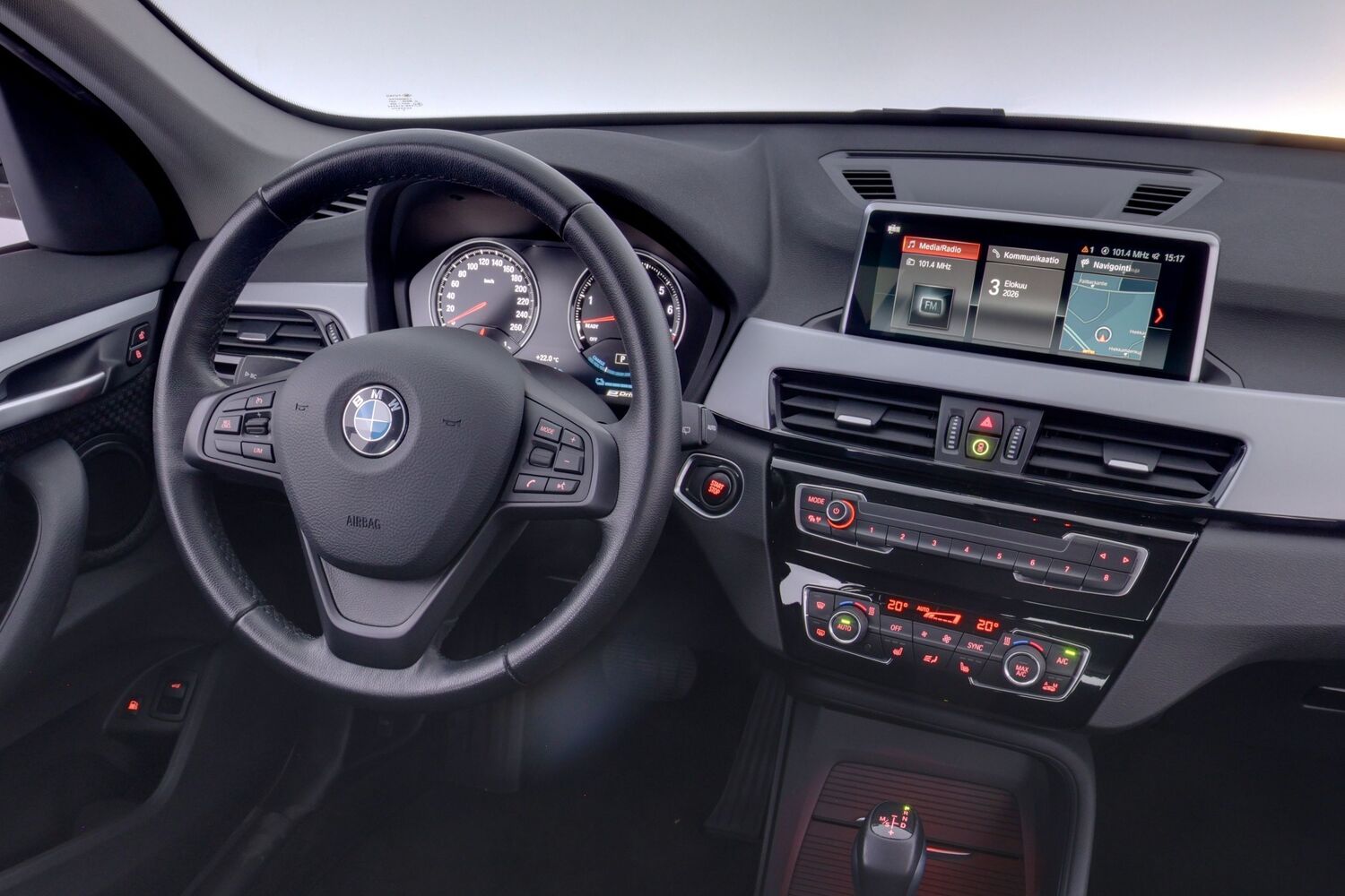 BMW X1 vaihtoauto