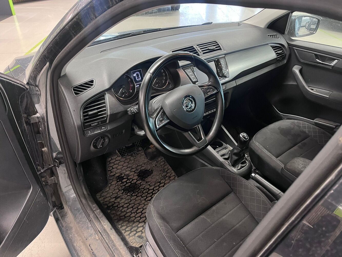 Skoda Fabia vaihtoauto