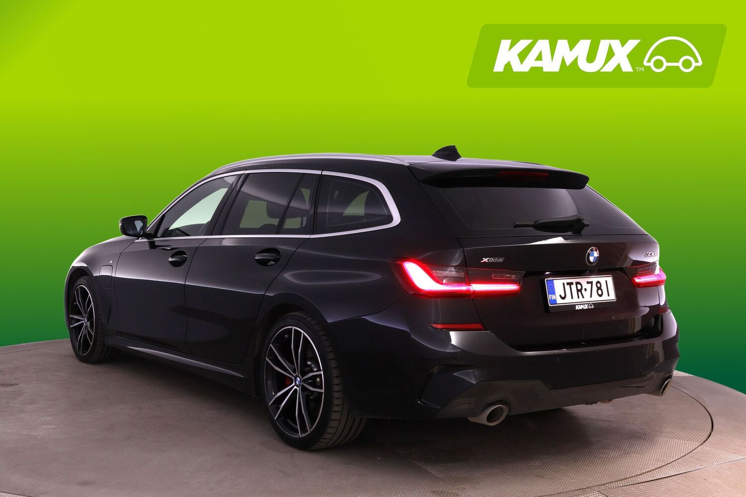 BMW 330 vaihtoauto
