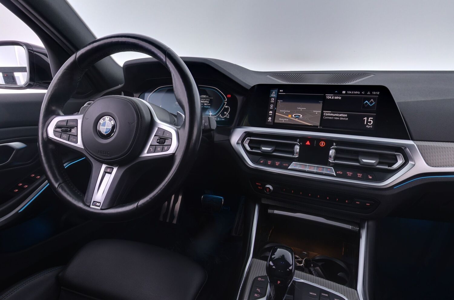 BMW 330 vaihtoauto