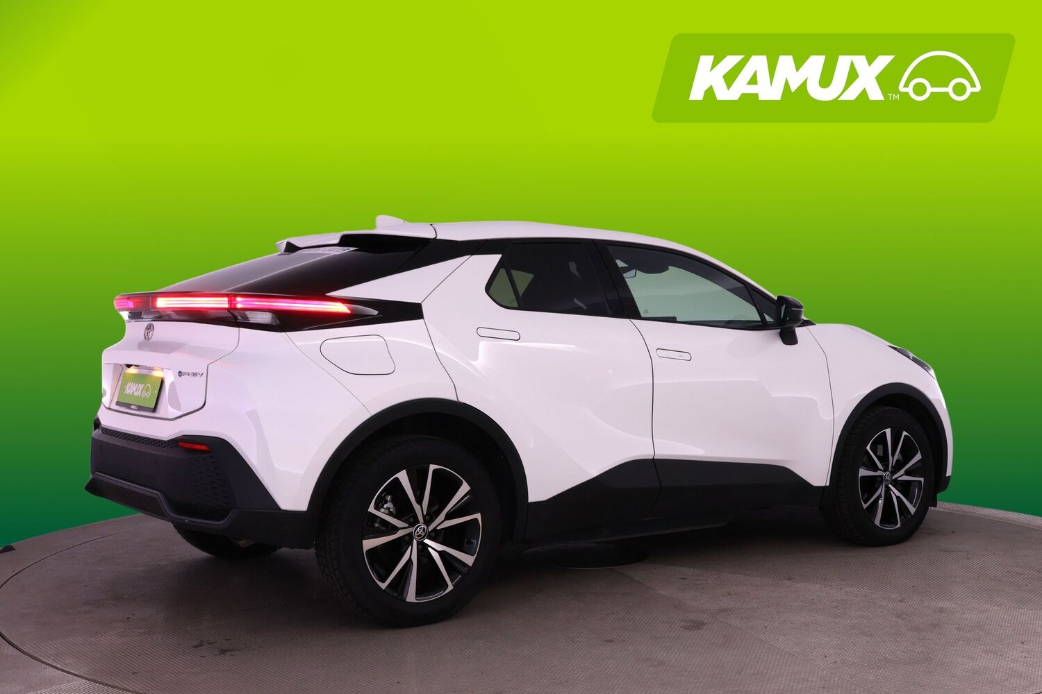 Toyota C-HR vaihtoauto