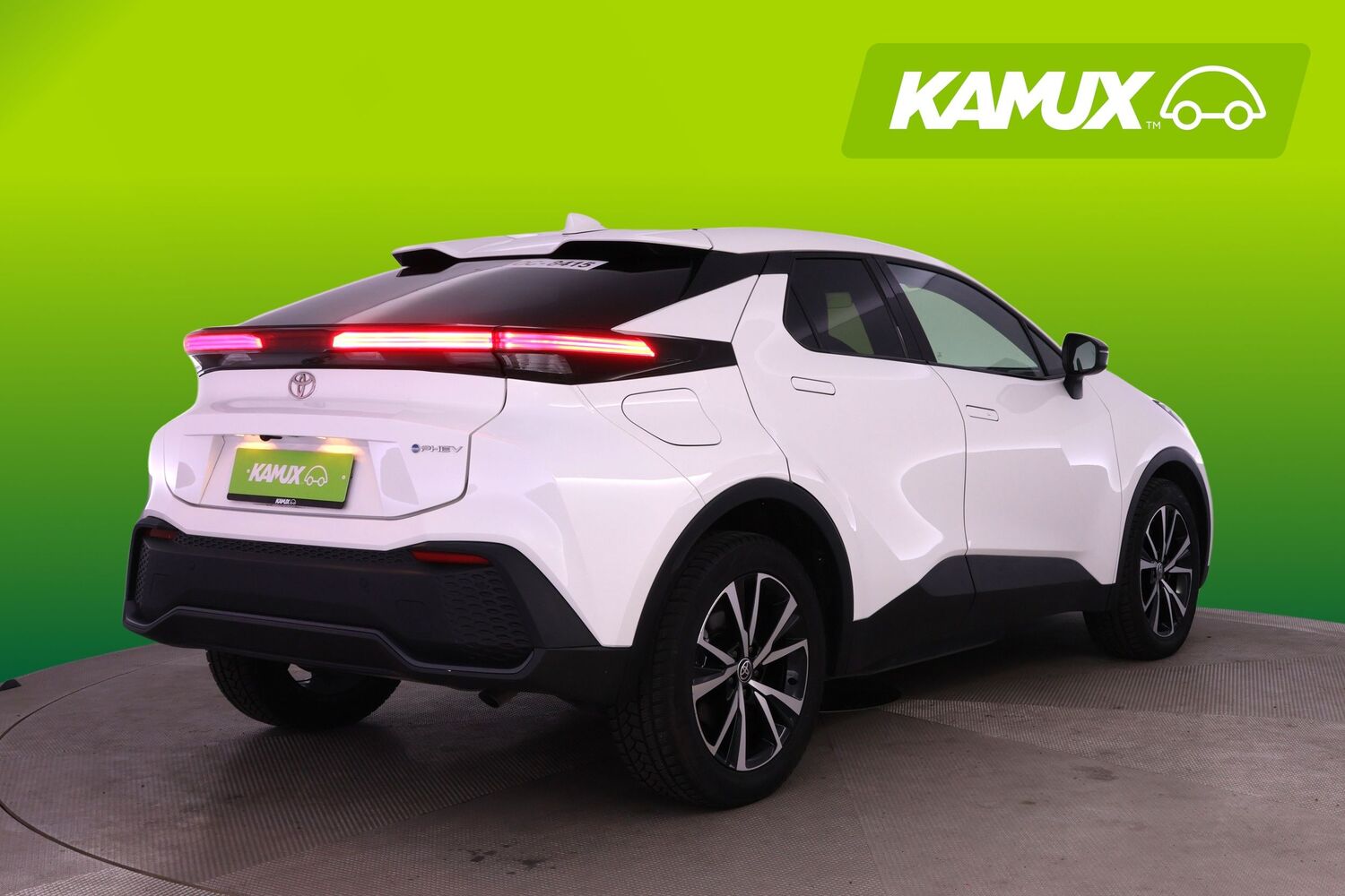 Toyota C-HR vaihtoauto