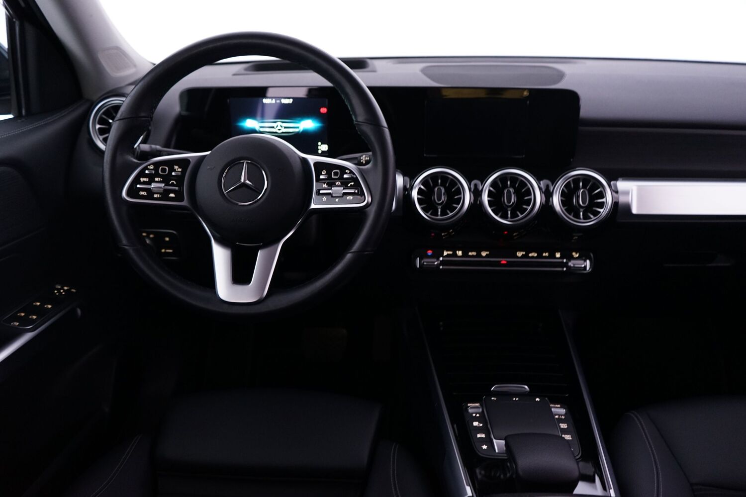 Mercedes-Benz GLB vaihtoauto
