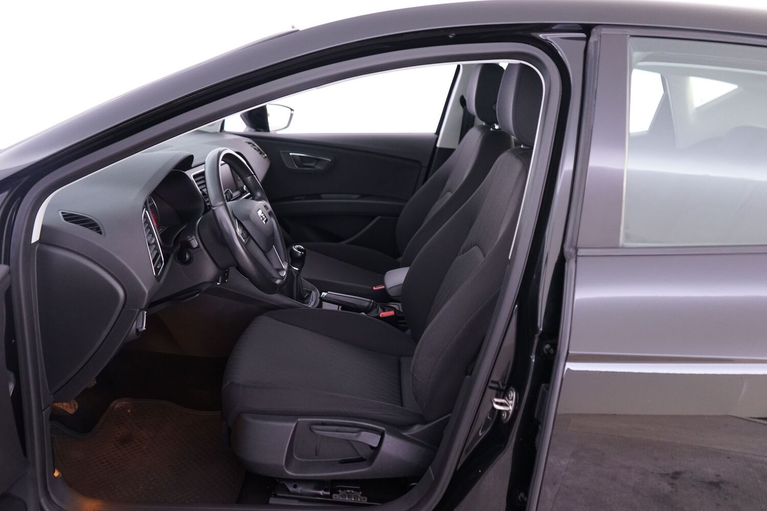 SEAT Leon vaihtoauto