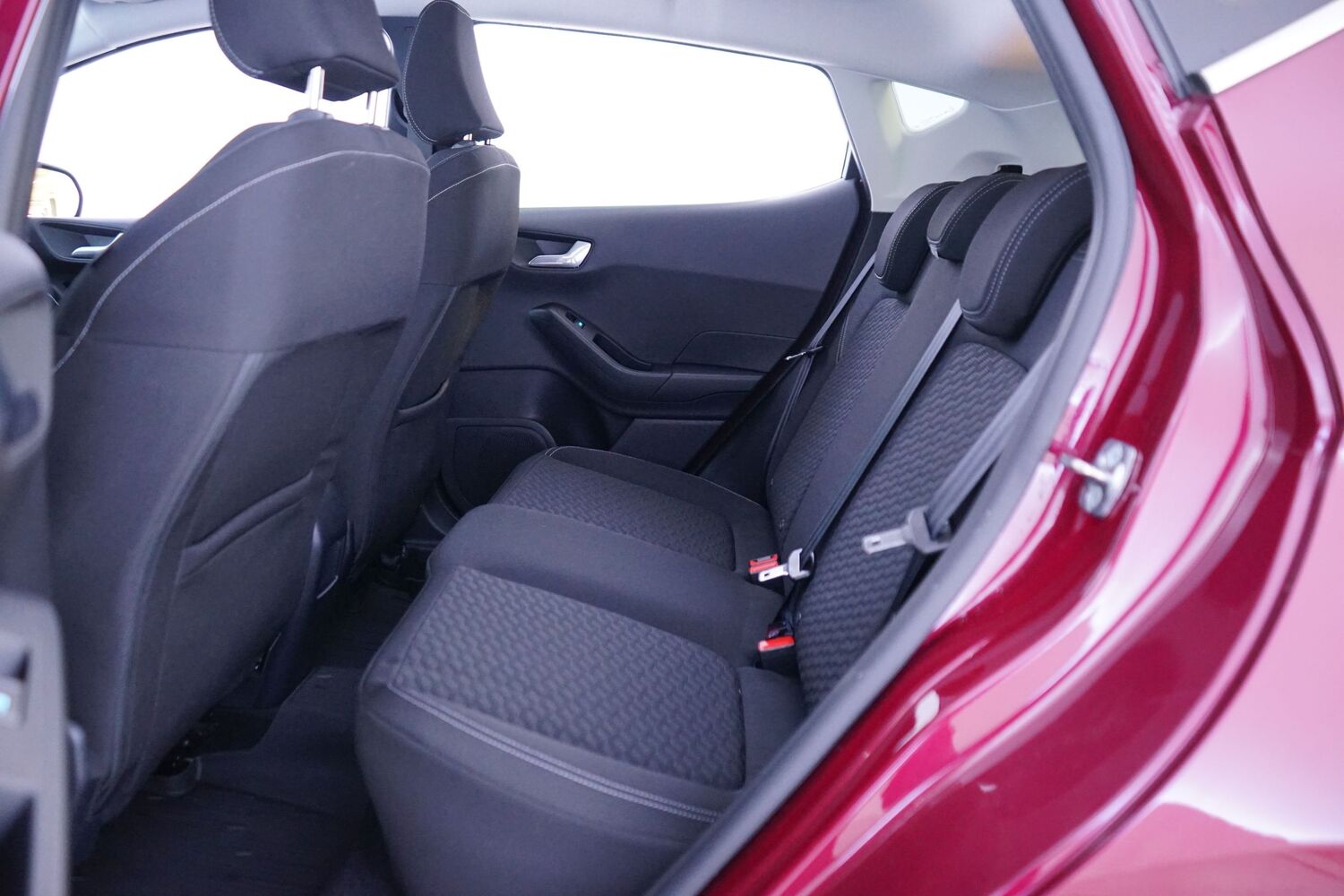 Ford Fiesta vaihtoauto