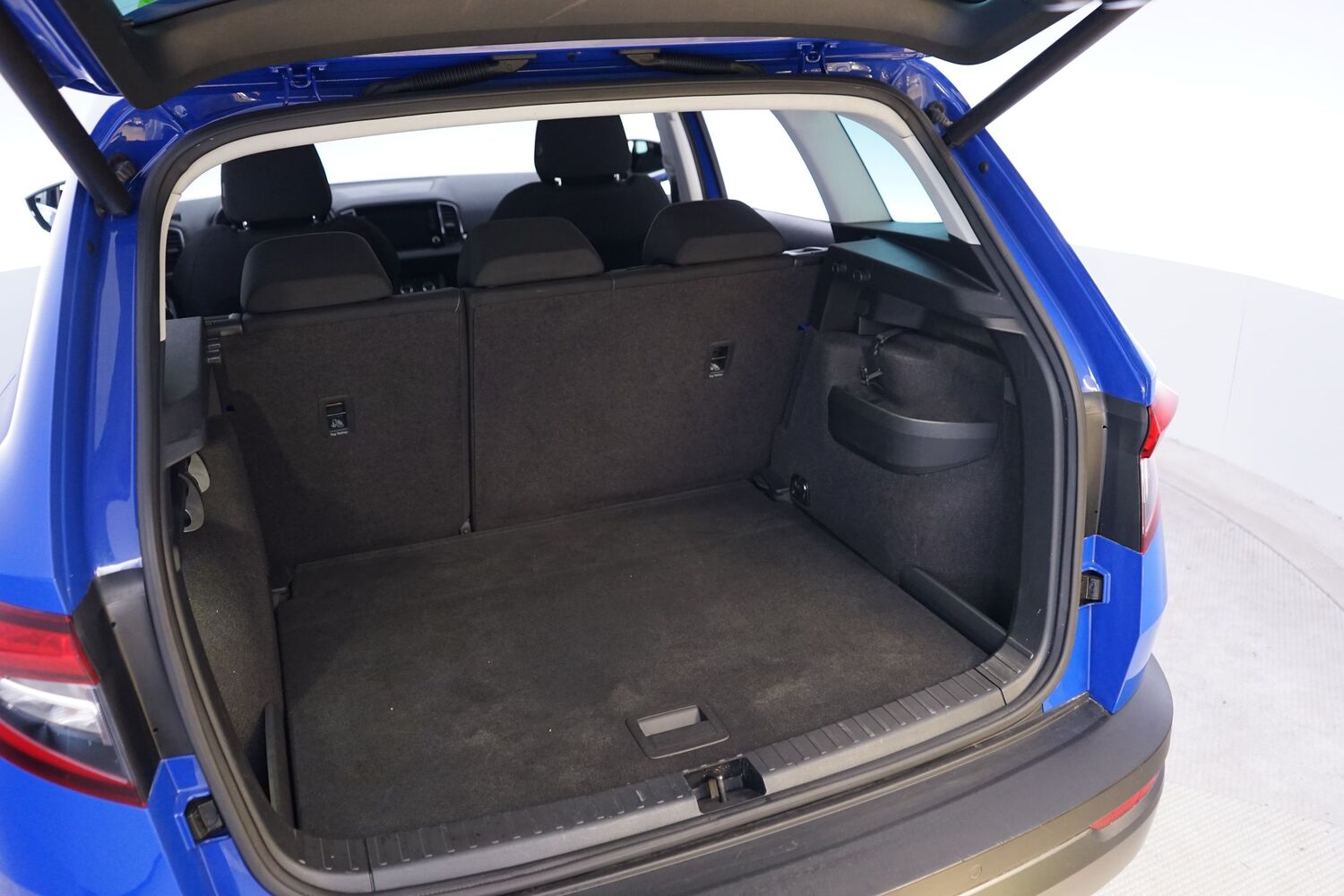 Skoda Karoq vaihtoauto