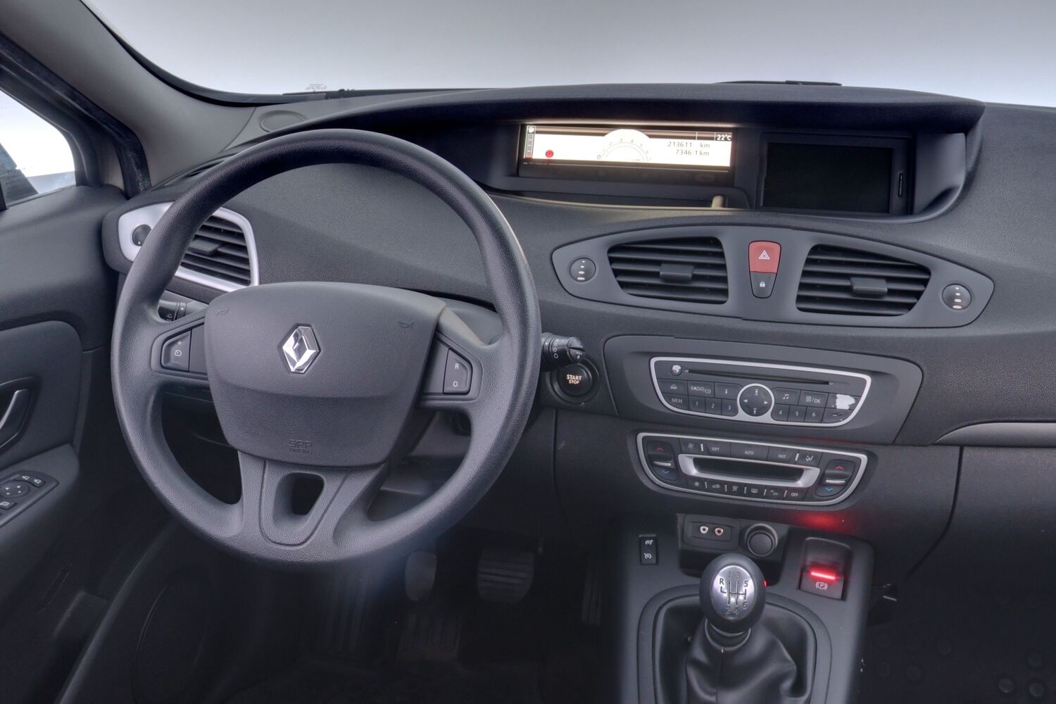 Renault Scénic vaihtoauto