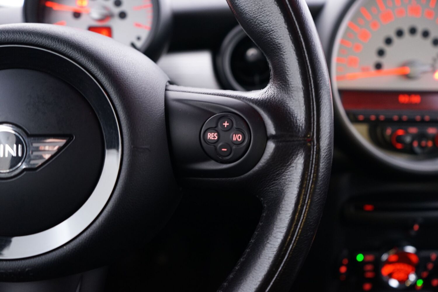 Mini Cooper vaihtoauto