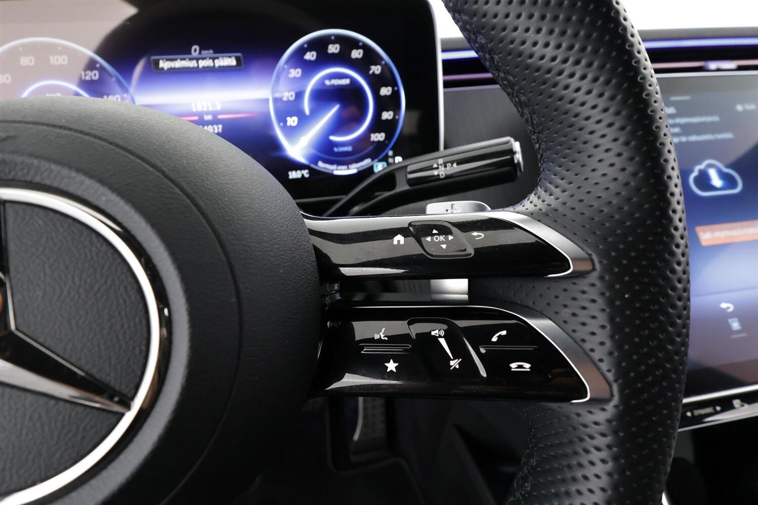 Mercedes-Benz EQE vaihtoauto