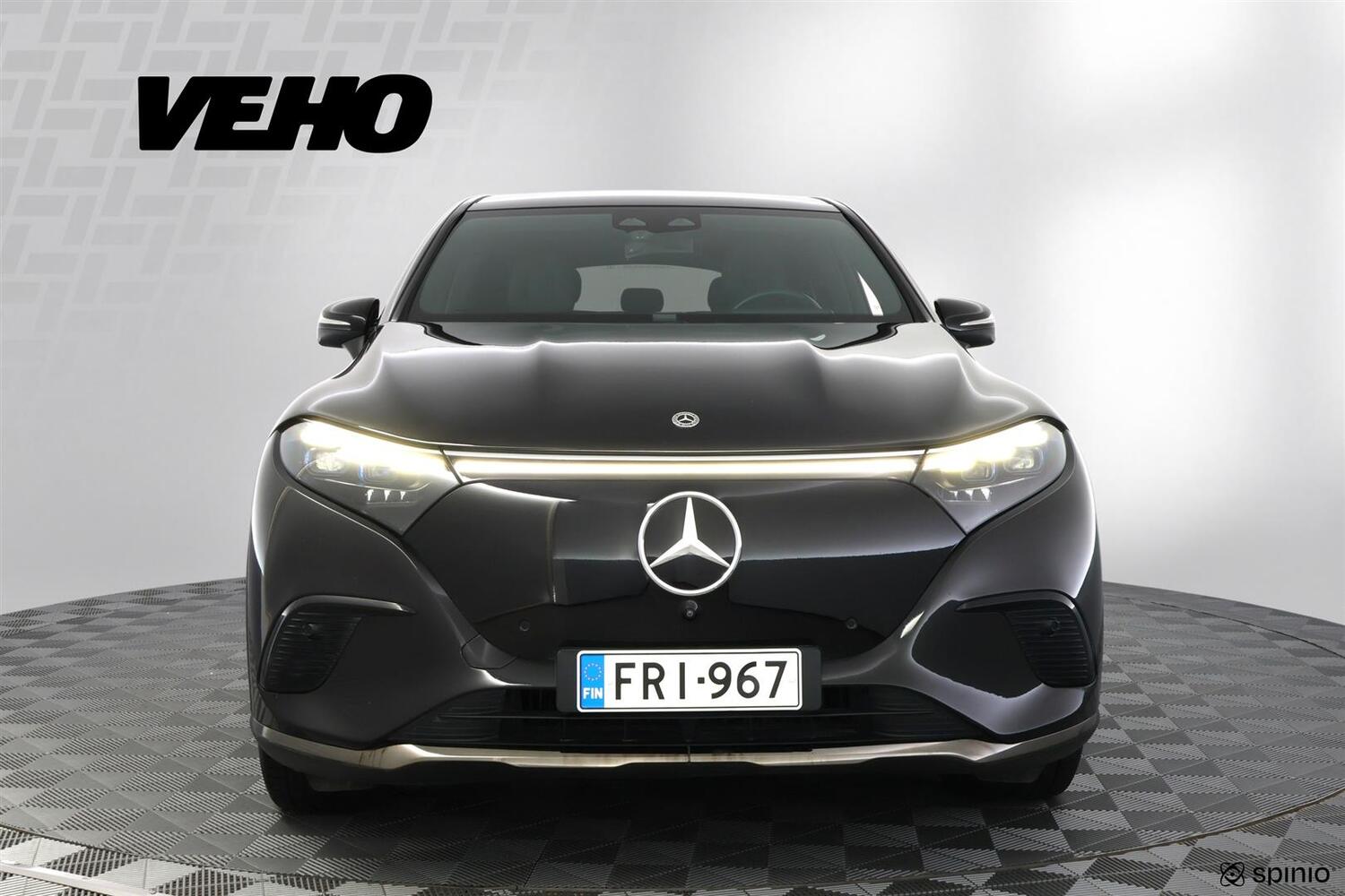 Mercedes-Benz EQS vaihtoauto