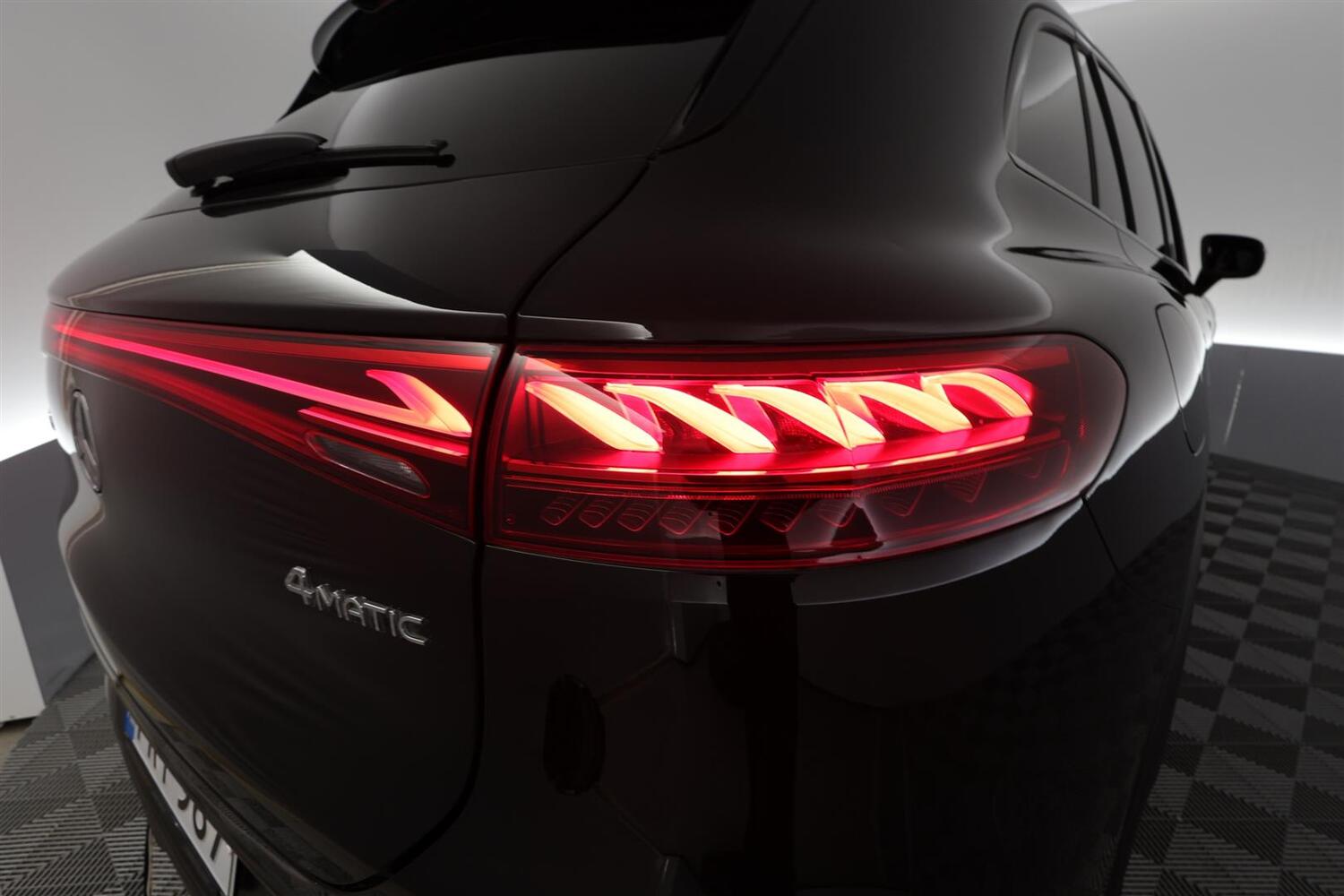 Mercedes-Benz EQS vaihtoauto