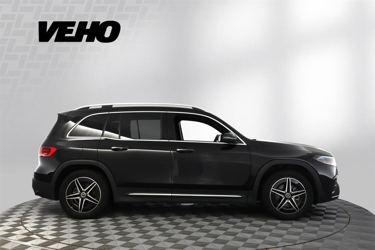 Mercedes-Benz EQB vaihtoauto