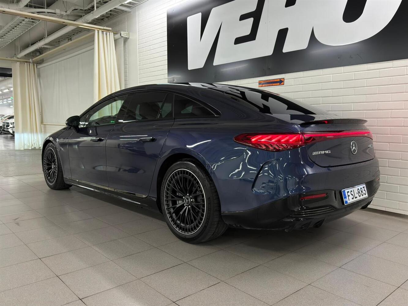 Mercedes-Benz EQS vaihtoauto