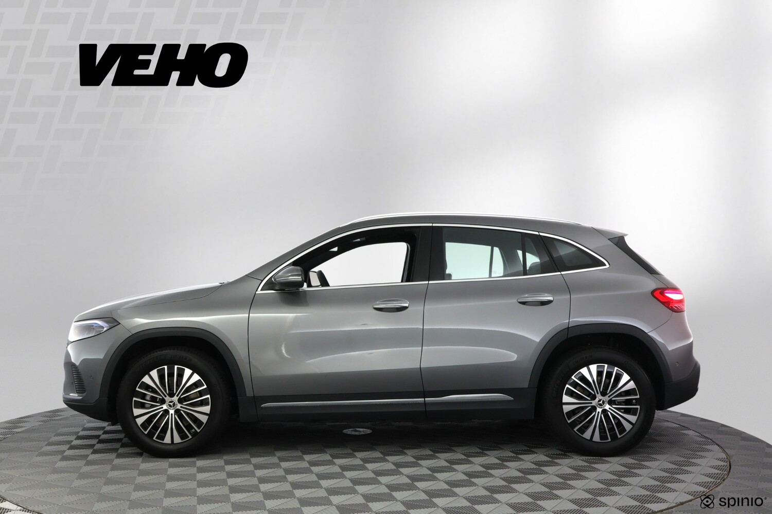 Mercedes-Benz EQA vaihtoauto
