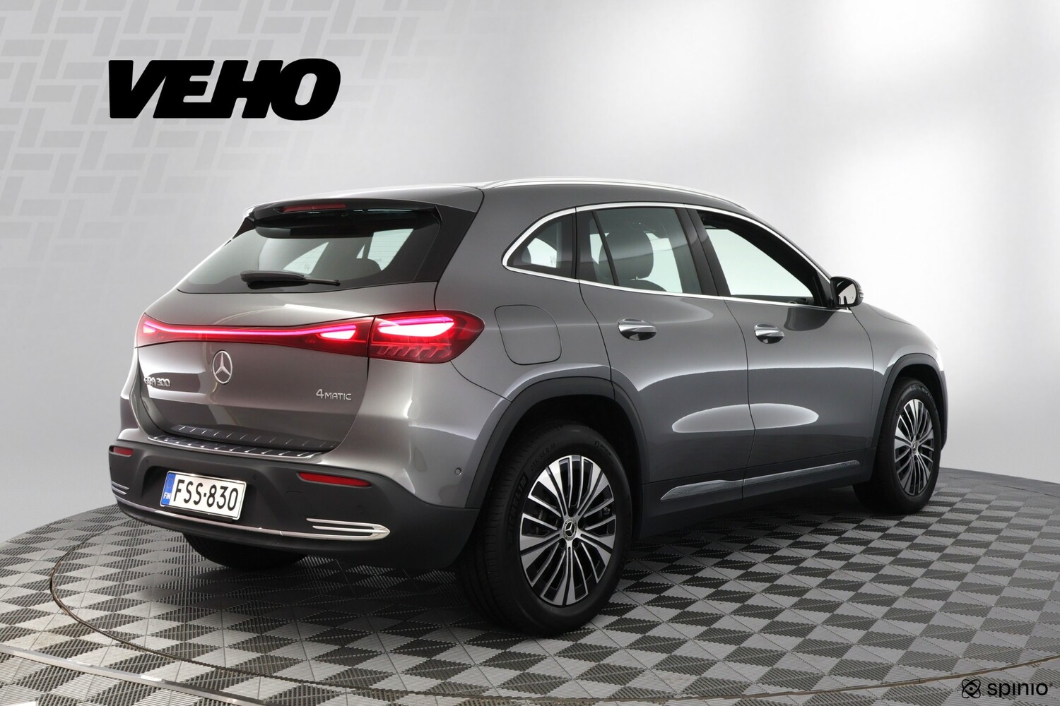 Mercedes-Benz EQA vaihtoauto