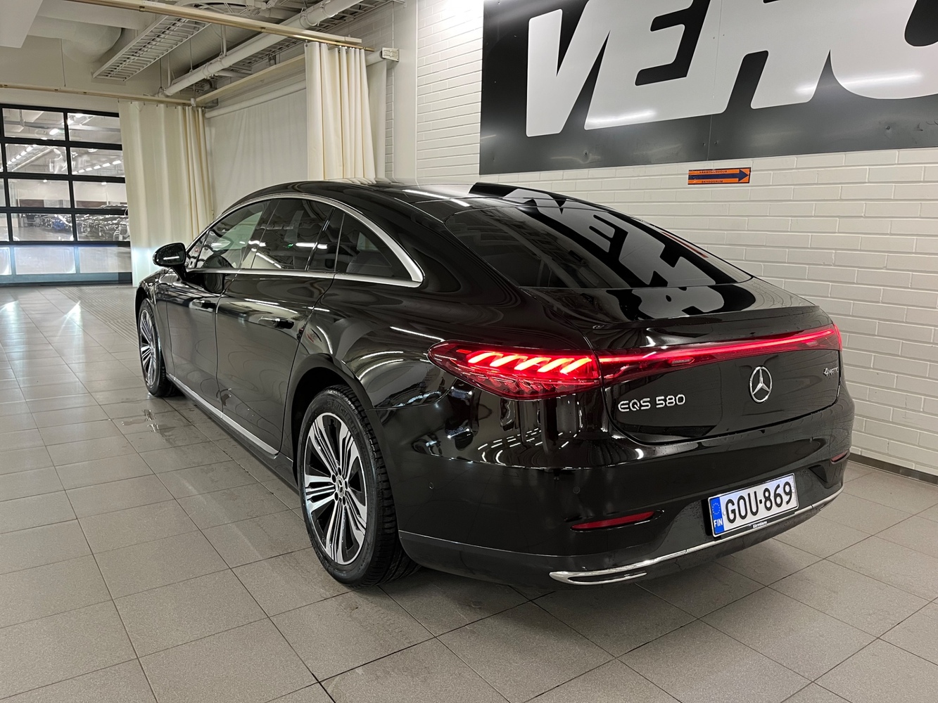 Mercedes-Benz EQS vaihtoauto