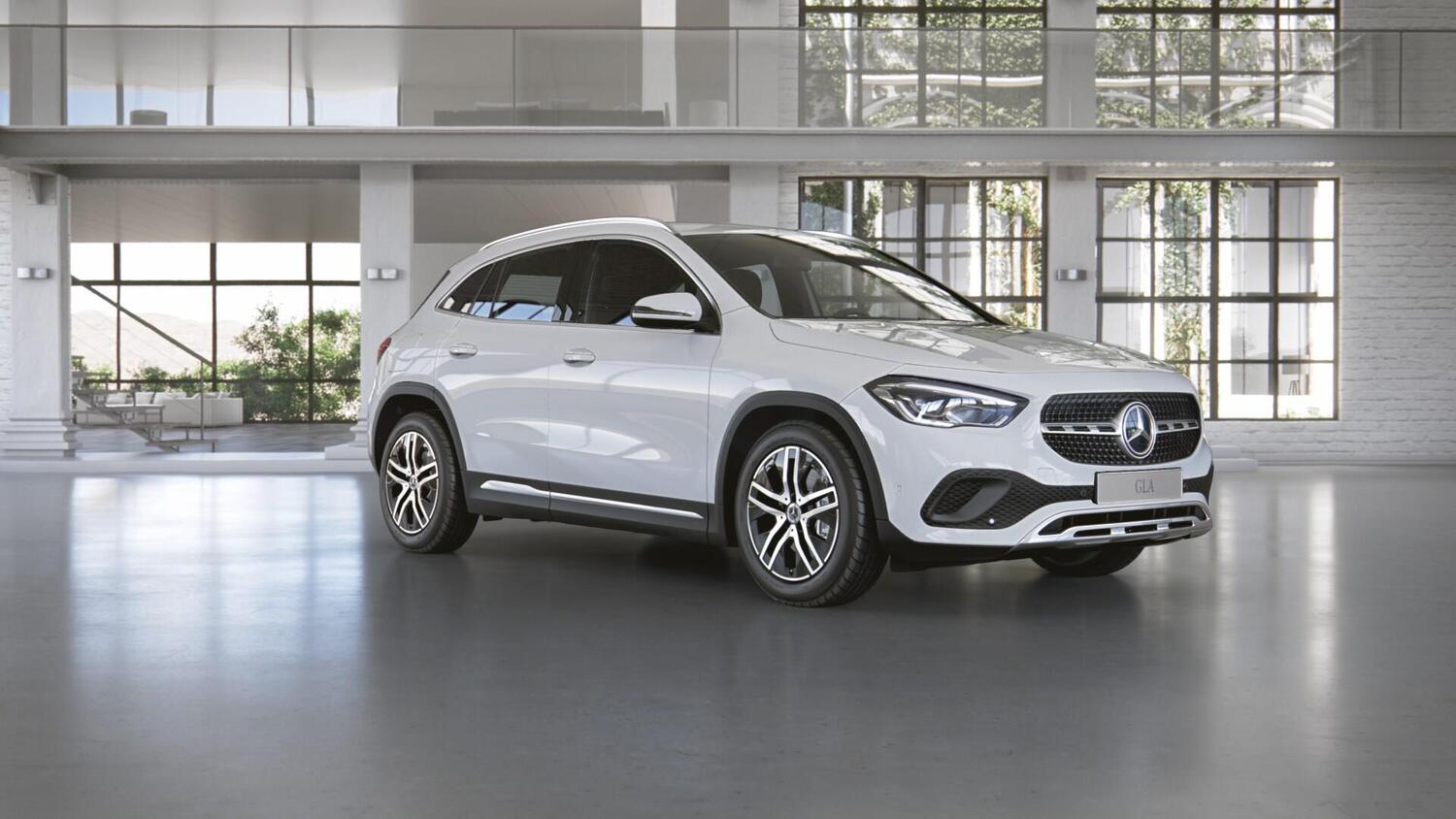 Mercedes-Benz GLA vaihtoauto