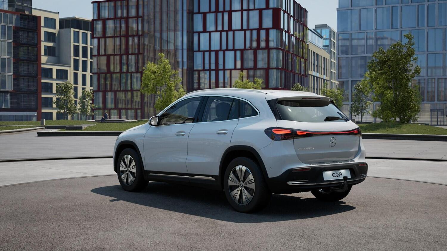 Mercedes-Benz EQA vaihtoauto