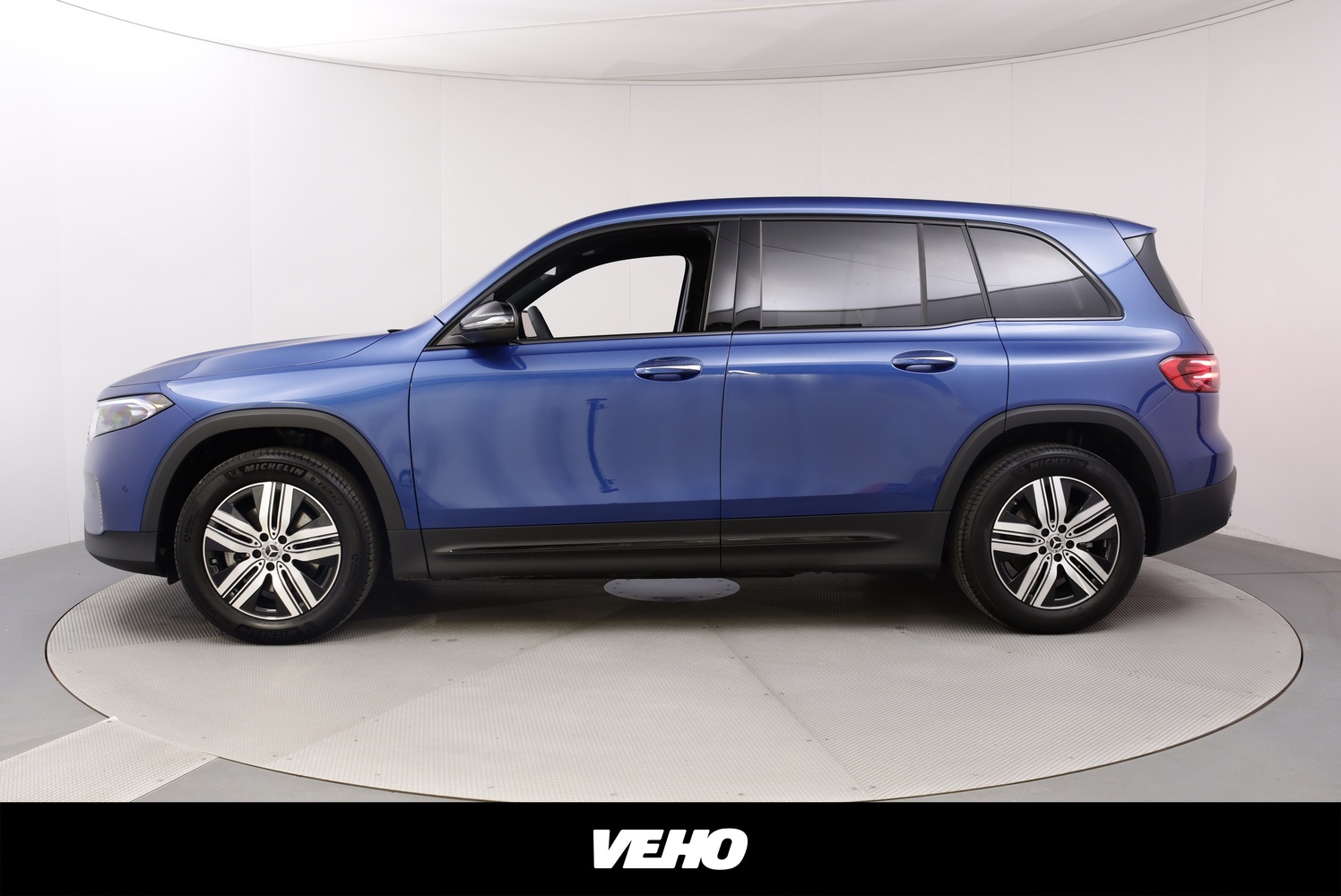 Mercedes-Benz EQB vaihtoauto
