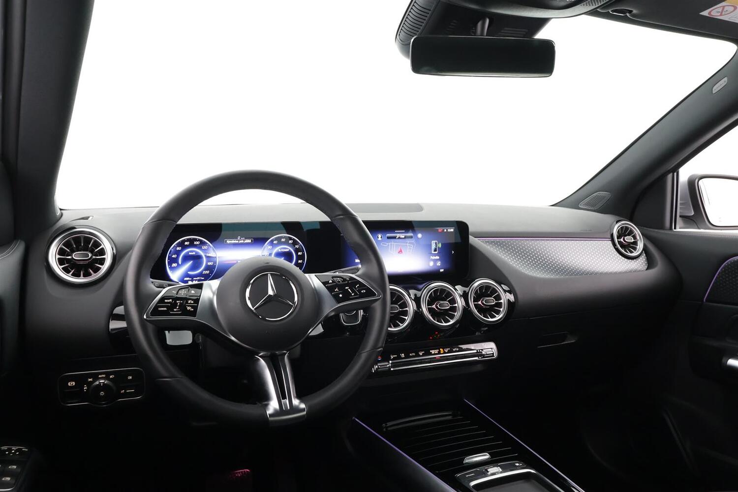 Mercedes-Benz EQA vaihtoauto