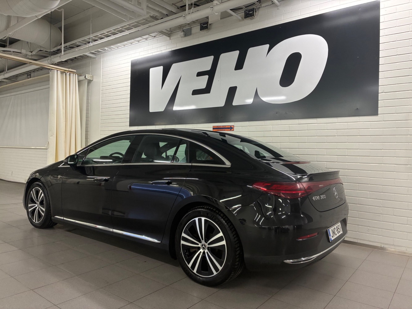 Mercedes-Benz EQE vaihtoauto