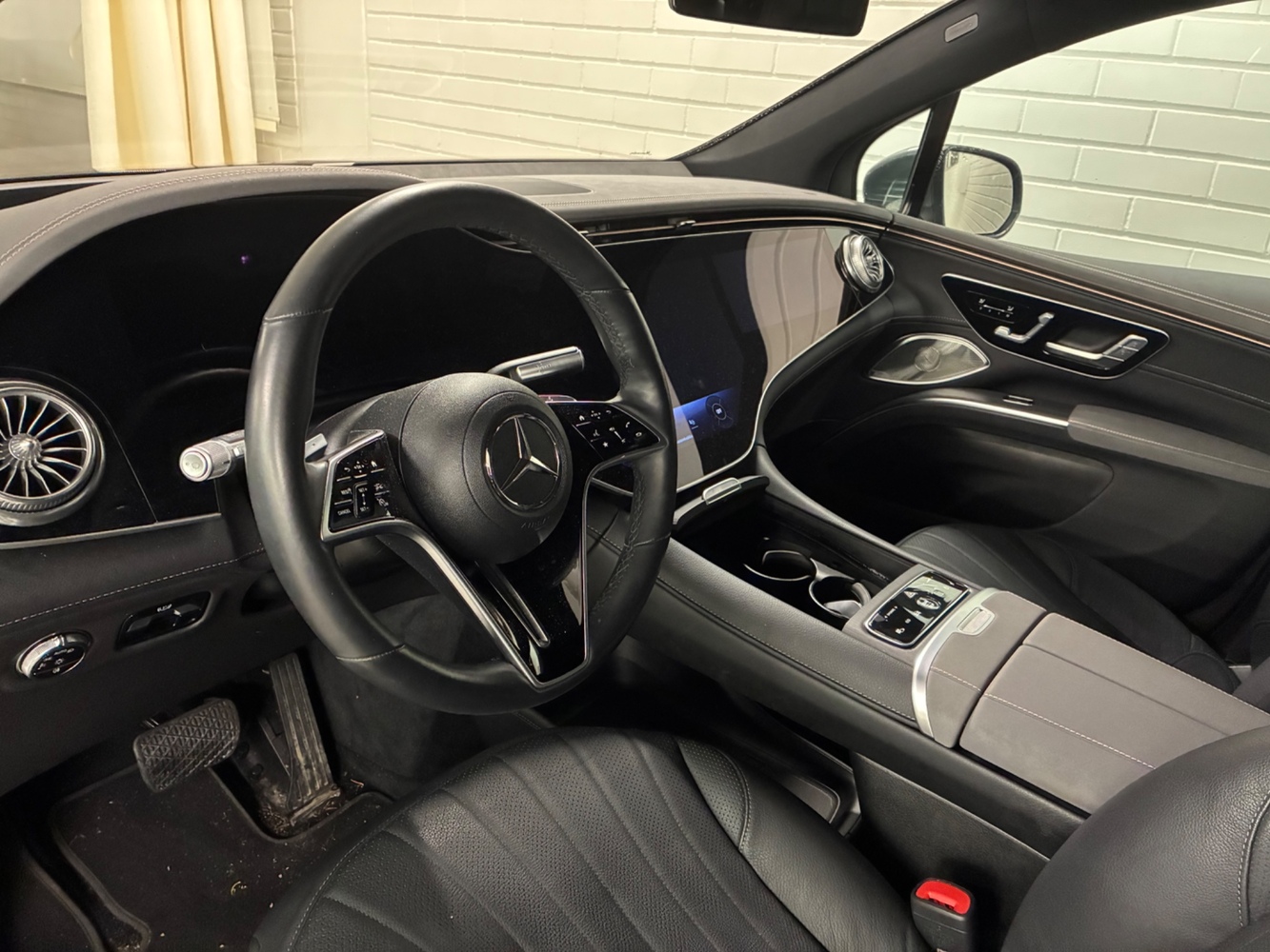 Mercedes-Benz EQS vaihtoauto