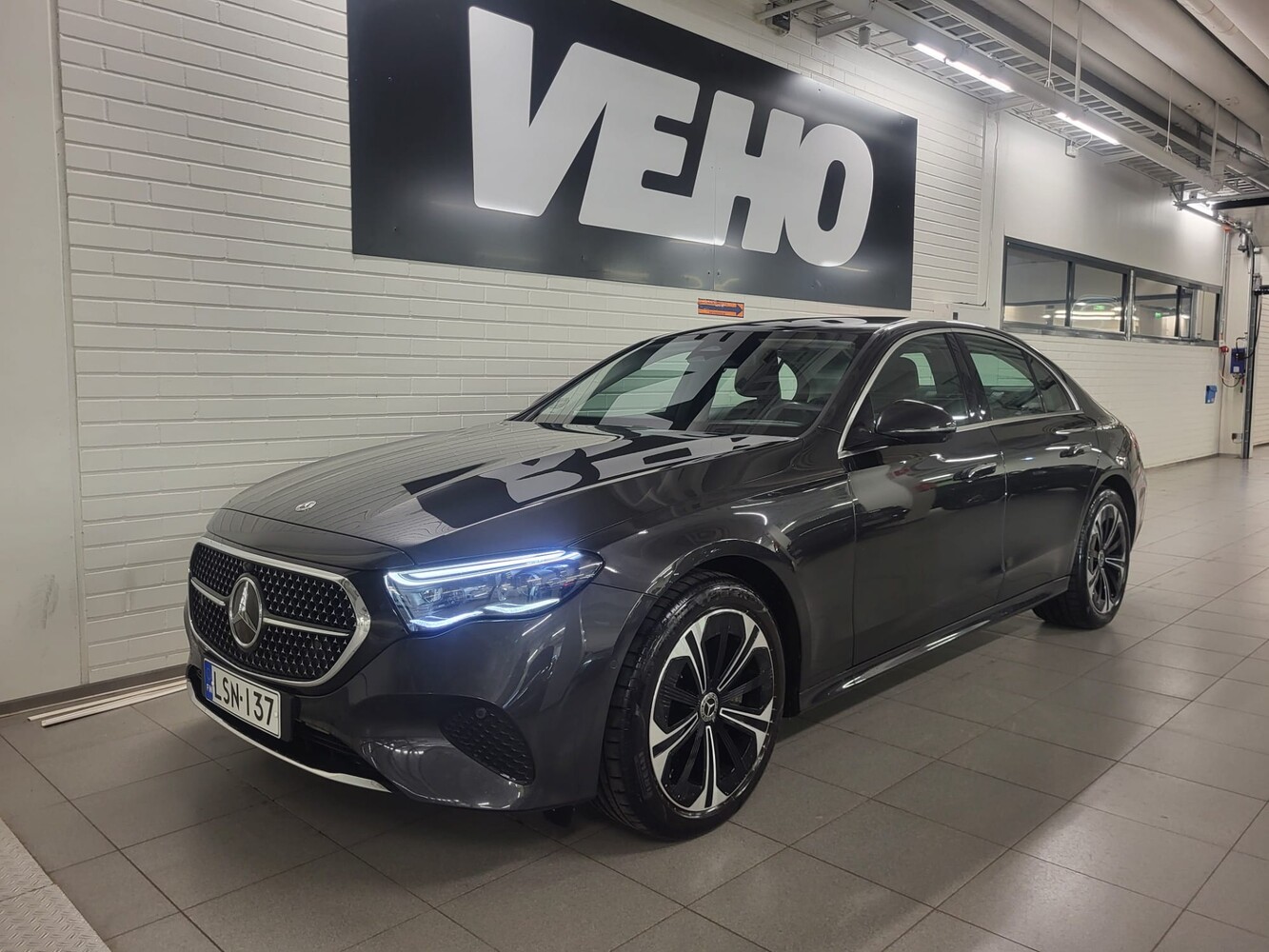 Mercedes-Benz E vaihtoauto