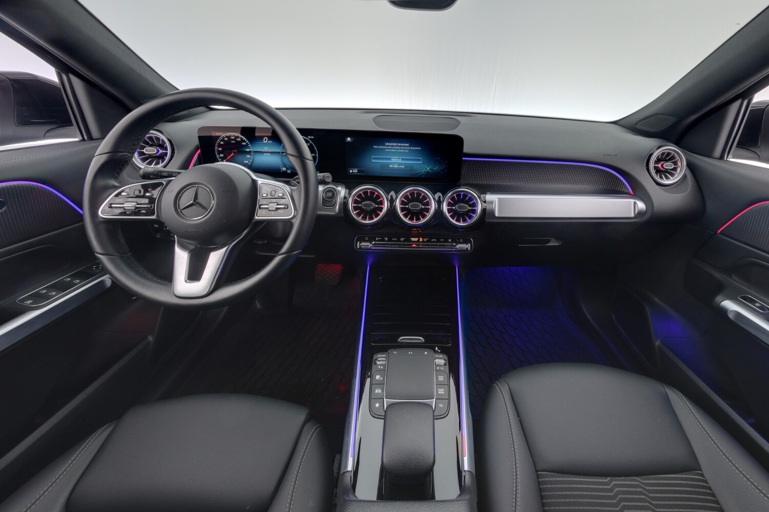 Mercedes-Benz EQB vaihtoauto