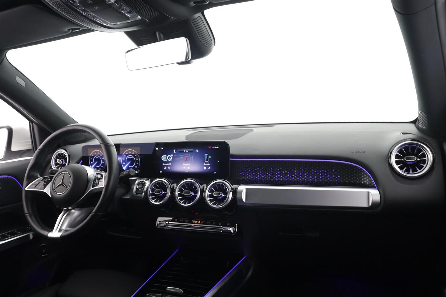 Mercedes-Benz EQB vaihtoauto