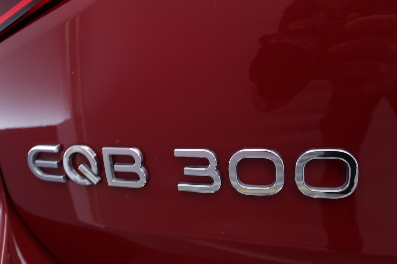 Mercedes-Benz EQB vaihtoauto