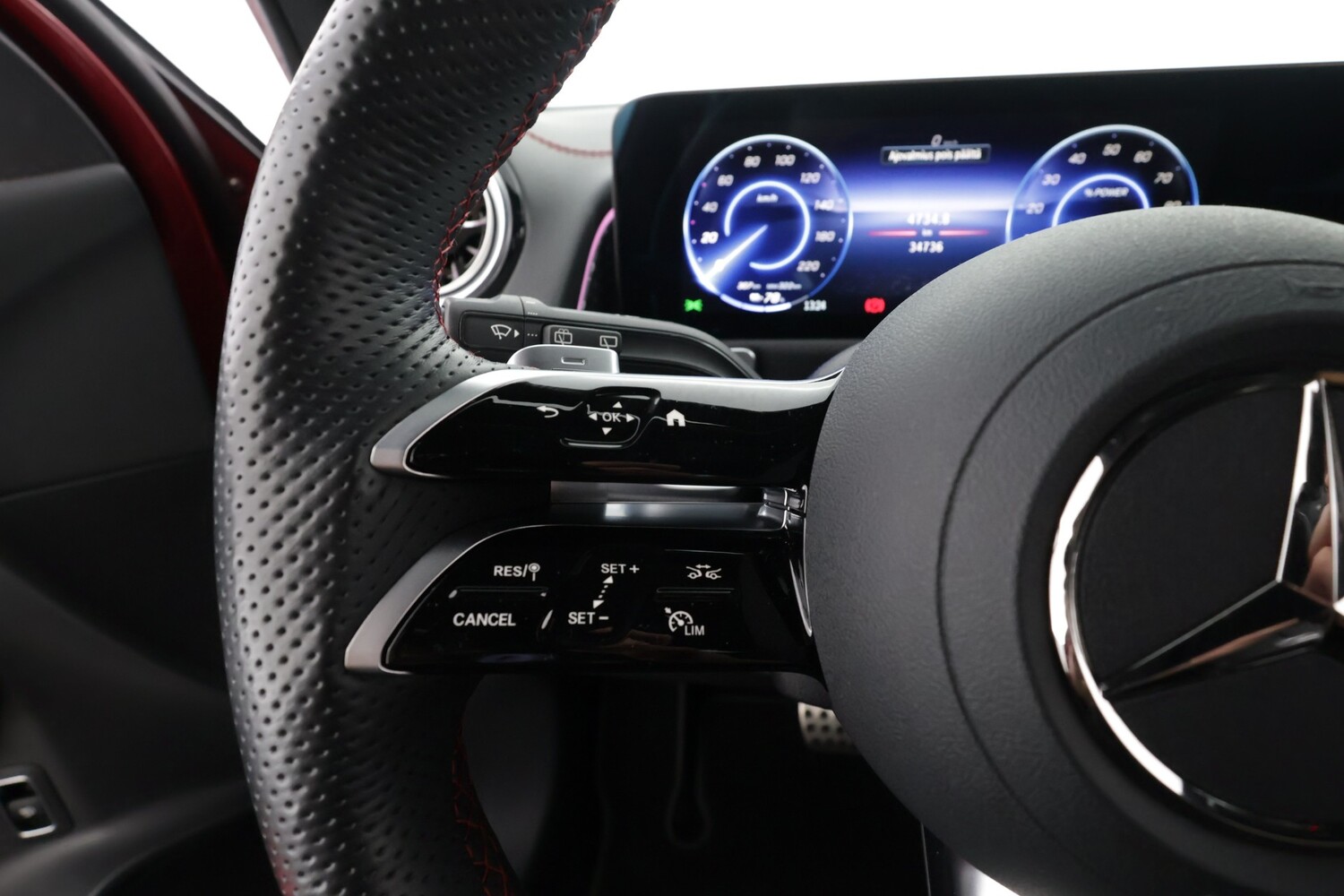 Mercedes-Benz EQB vaihtoauto