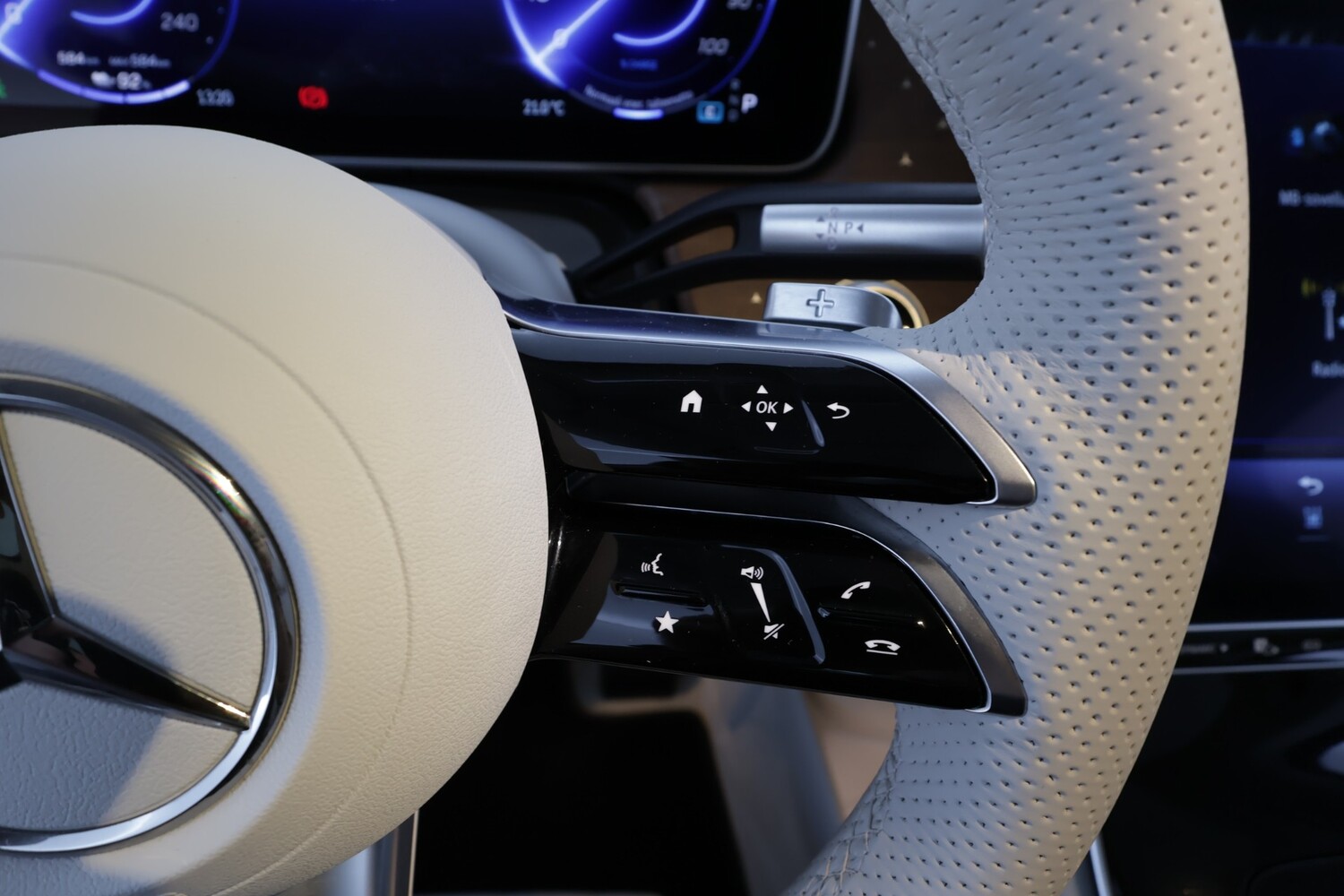 Mercedes-Benz EQS vaihtoauto