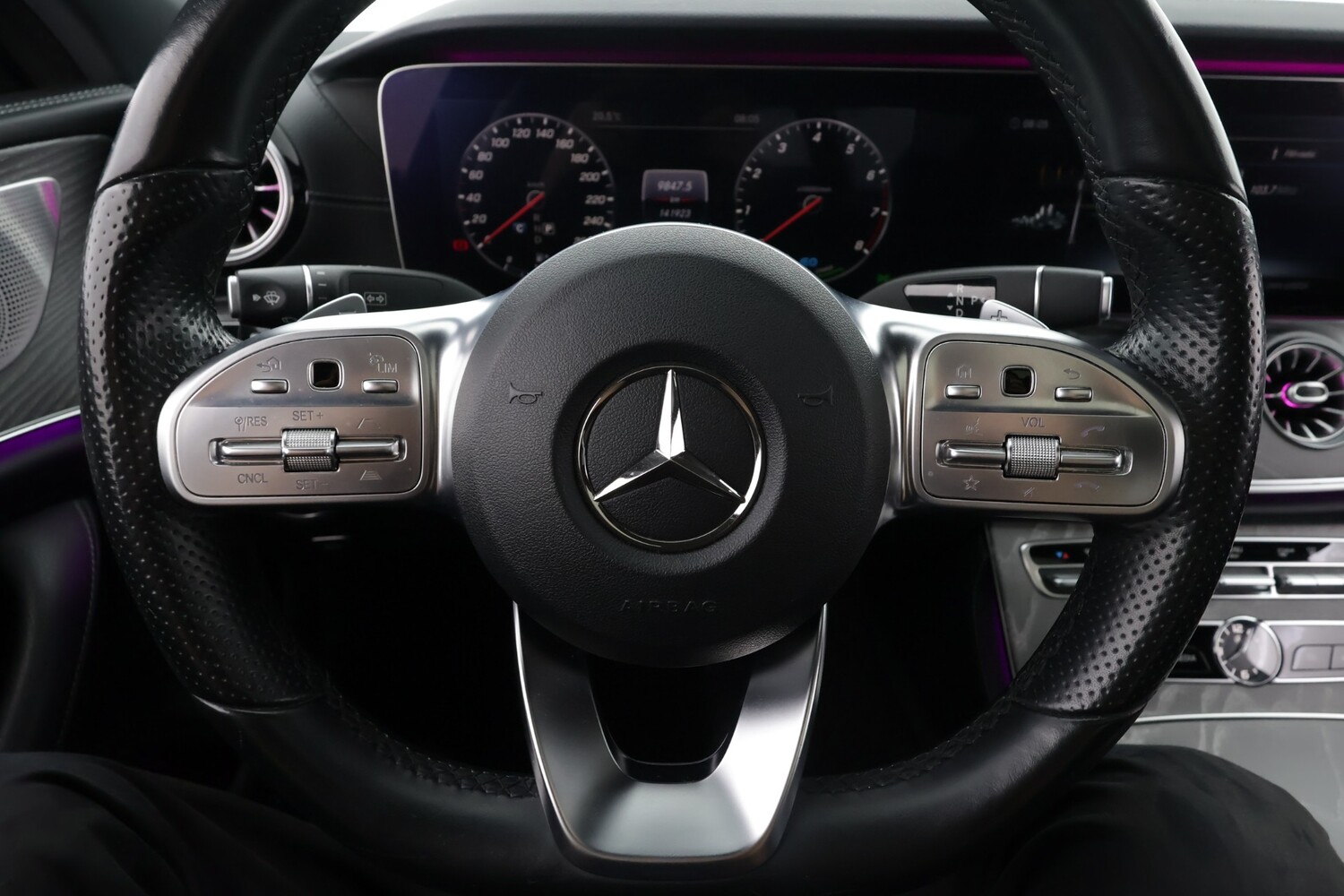 Mercedes-Benz CLS vaihtoauto